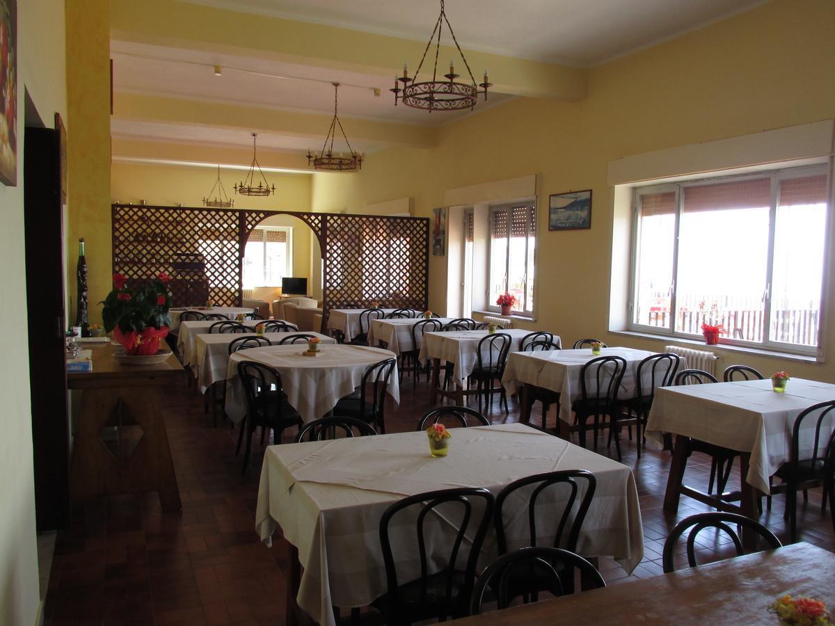 קסטלמולה Hotel Panorama Di Sicilia מראה חיצוני תמונה